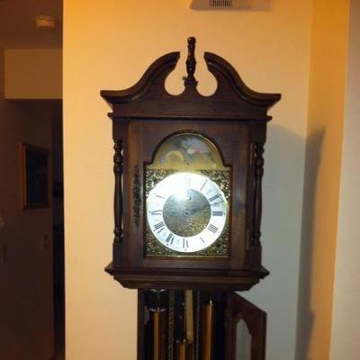 Emperor Grandfather Clock Model 120 Series 101M  High Palled Bridge